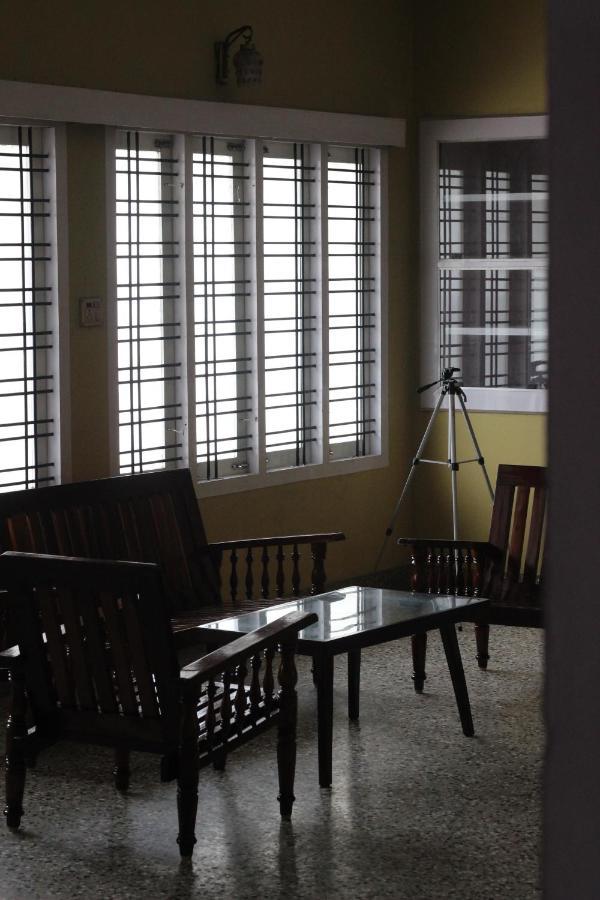 فندق Bed And Bath For 1-8 People تريفِندرم المظهر الخارجي الصورة